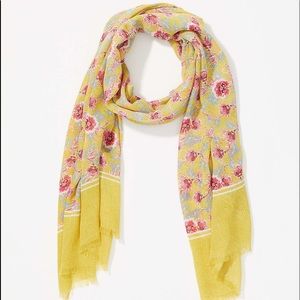 🆕 LOFT Floral Dot Scarf